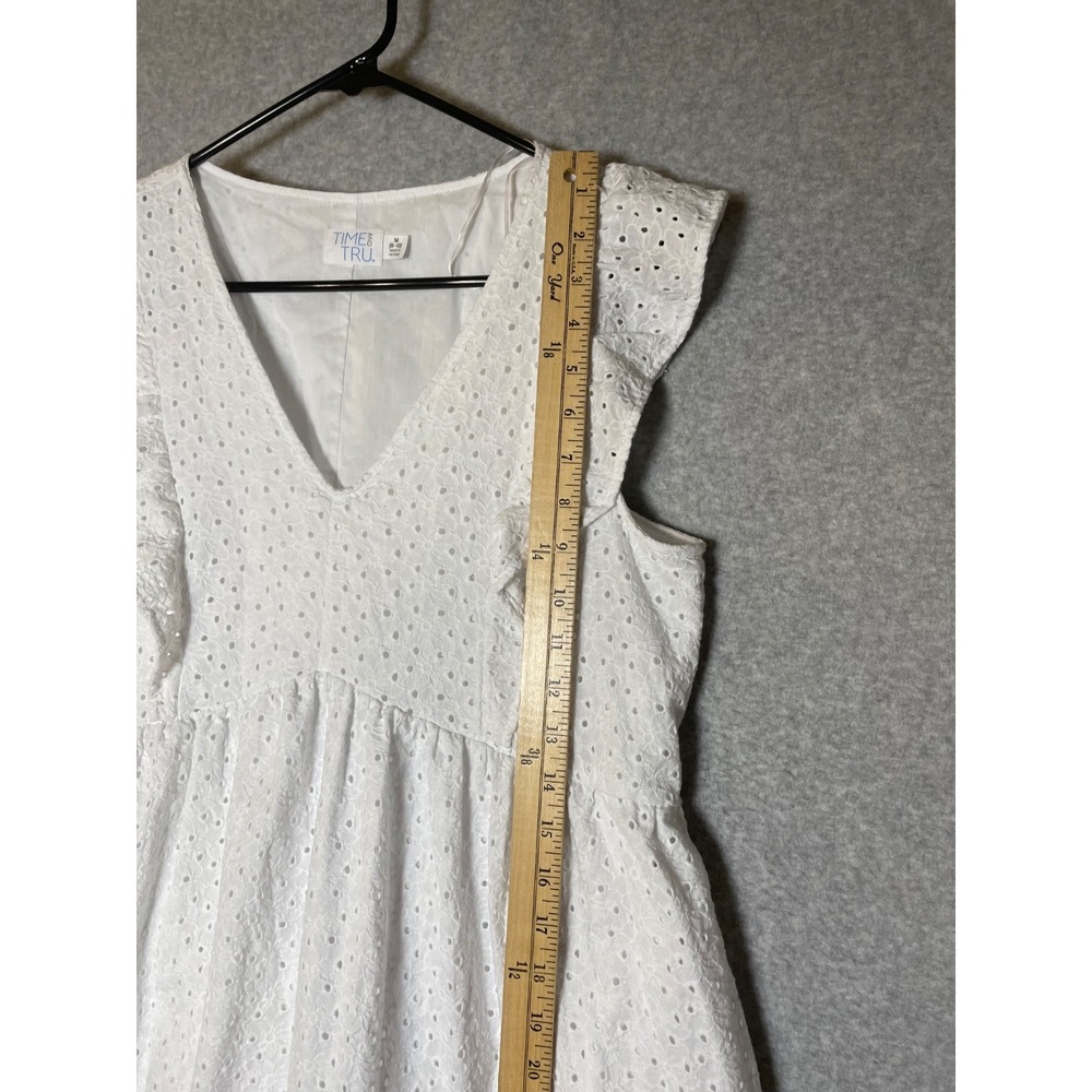 Time & Tru Eyelet Dress‎ Medium White Short Pockets Western Cottagecore Ruffle - Picture 8 of 12